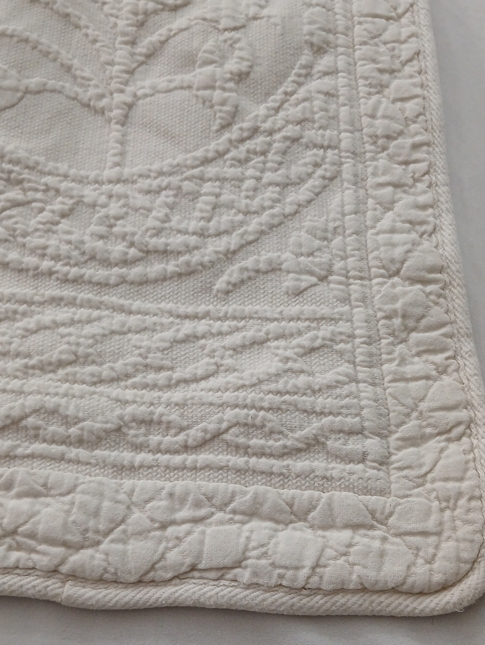 Williamsburg Sham Set - Picture 4 of 16